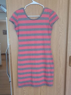 Striped Pink and Gray Short Sleeve Bodycon Dress